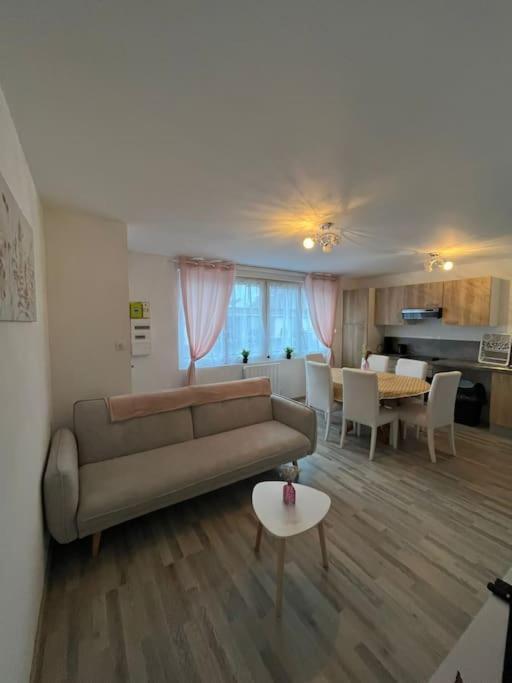 Gite La Perle Rose 50 M² Orchies Exterior foto